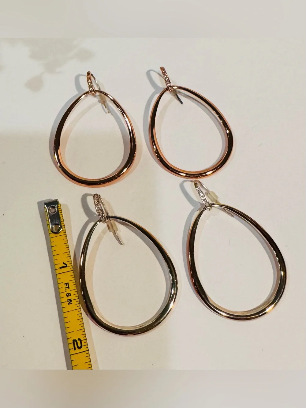 Stella and Dot Goddess Teardrop Earrings 2 Pairs Gold Tone/ Rose Gold Tone - Picture 7 of 9